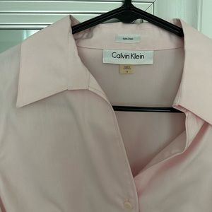Petite dress shirt. Only worn once . Selling both pink and white dress shirt